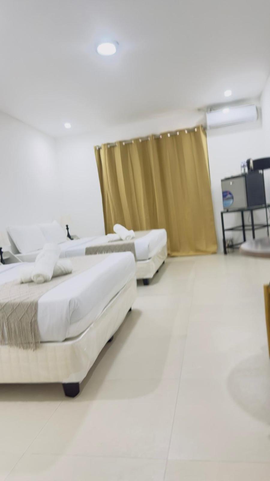 Bavarian Guest House Анхелес Экстерьер фото