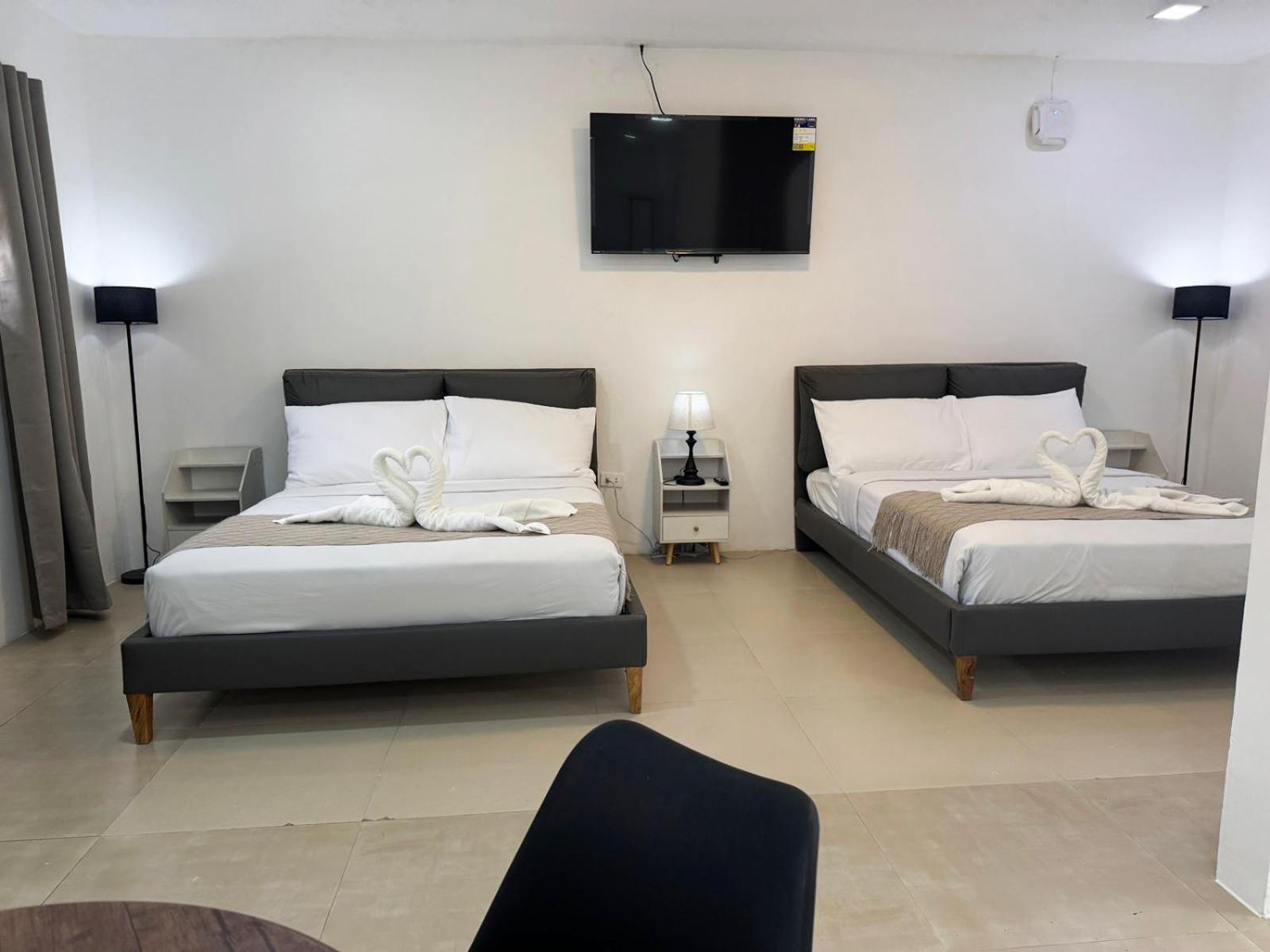 Bavarian Guest House Анхелес Экстерьер фото
