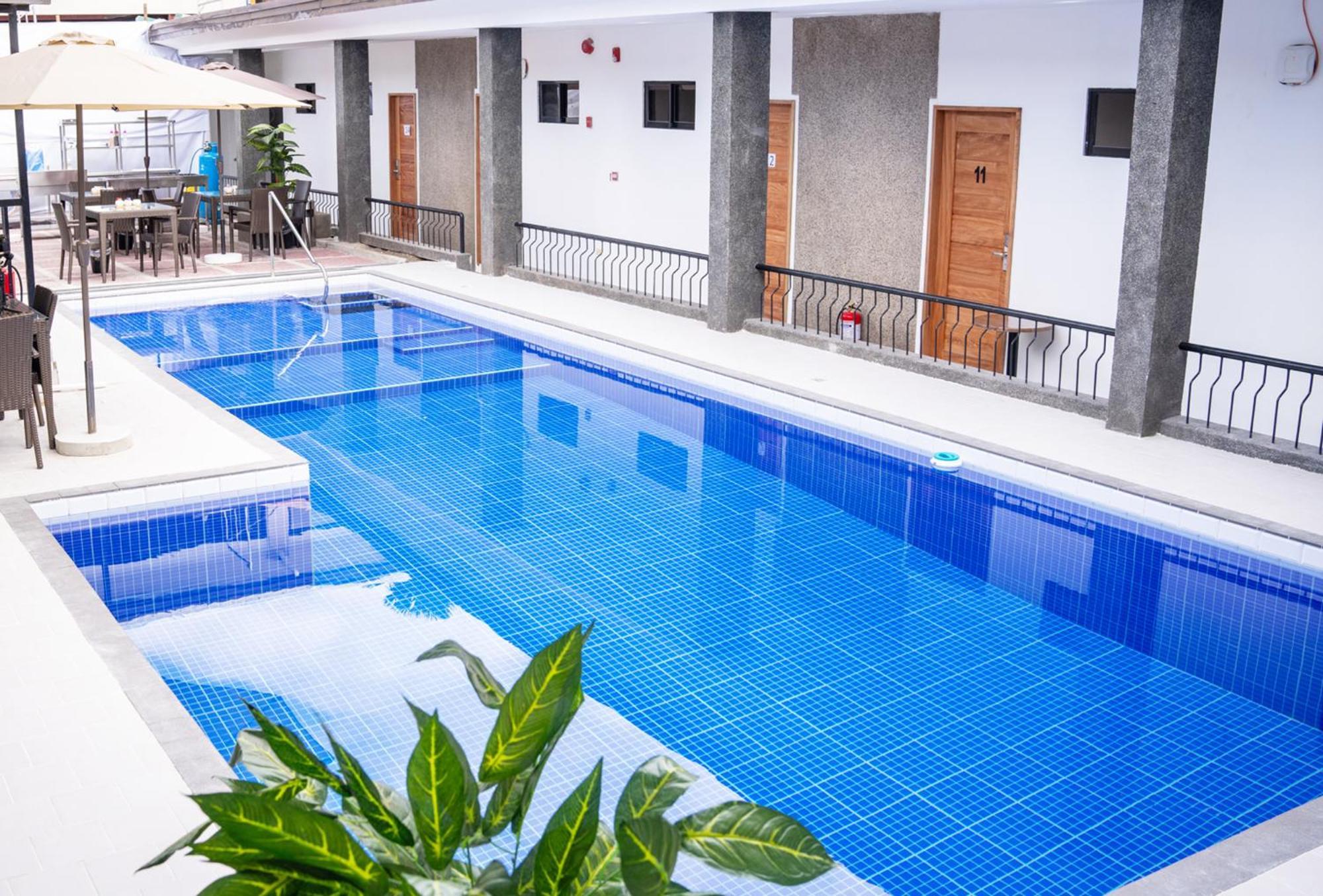 Bavarian Guest House Анхелес Экстерьер фото