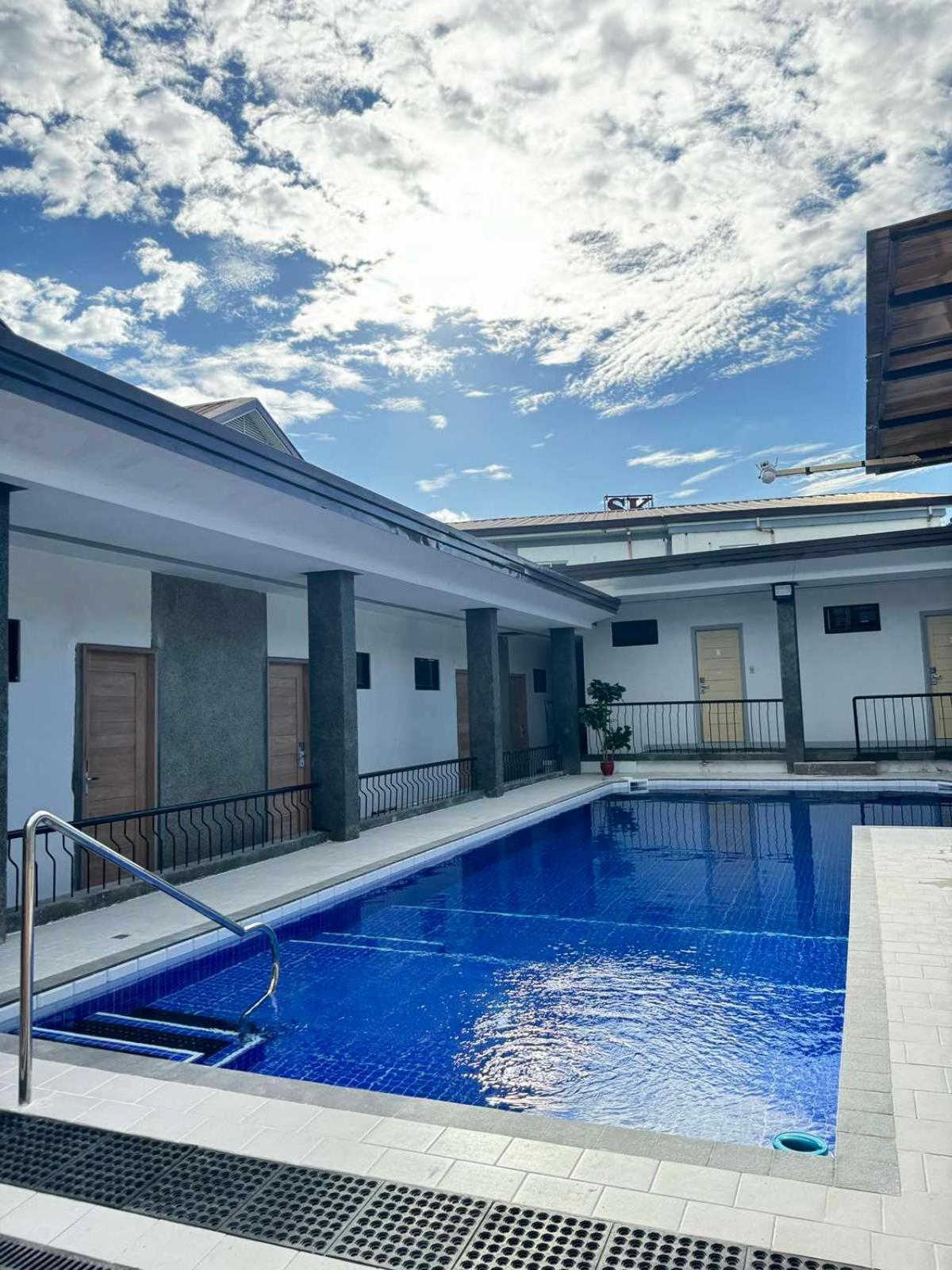 Bavarian Guest House Анхелес Экстерьер фото